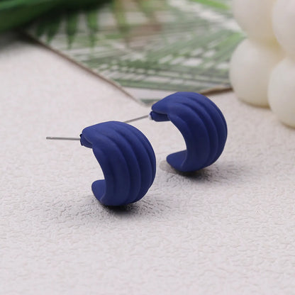 1 Pair Sweet Solid Color Spray Paint Arylic Ear Studs