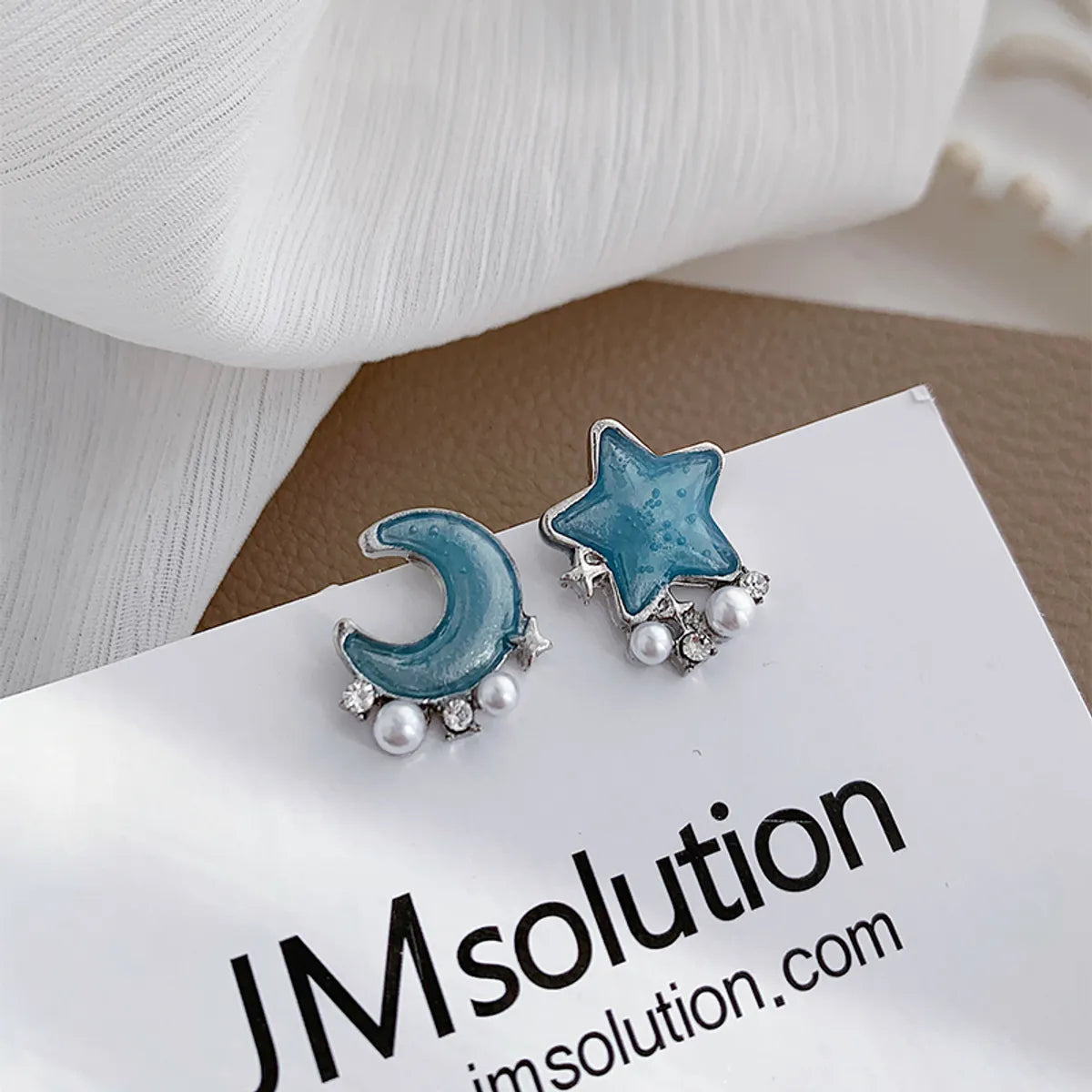 1 Pair Sweet Star Moon Plating Inlay Alloy Artificial Pearls White Gold Plated Ear Studs