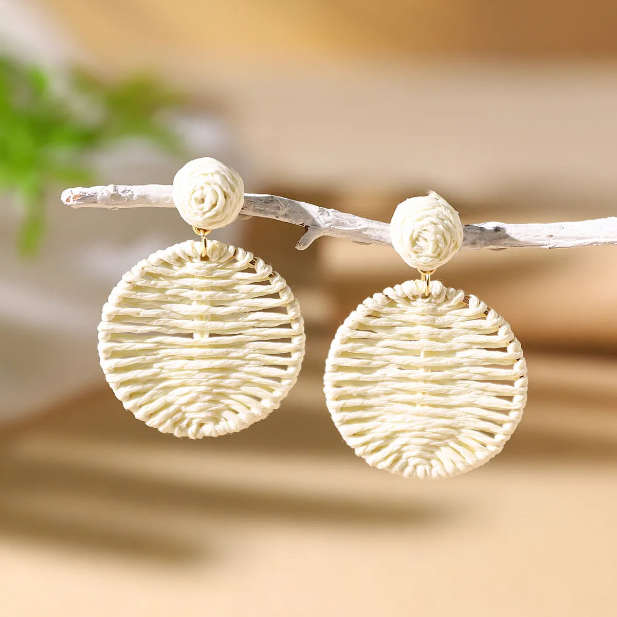 1 Pair Vacation Bohemian Round Braid Straw Rattan Drop Earrings