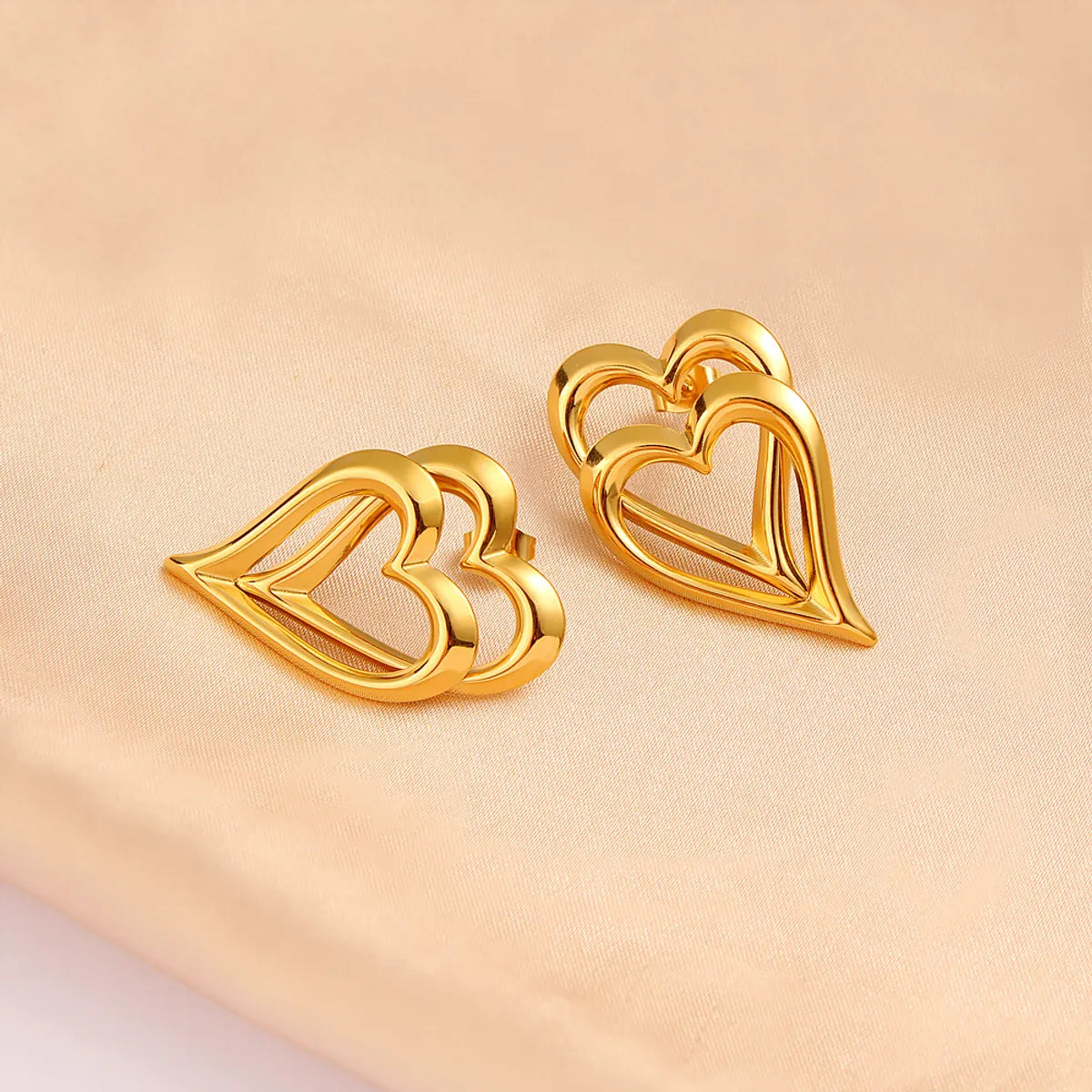 1 Pair Vacation Commute Heart Shape Plating 304 Stainless Steel 316 Stainless Steel  18K Gold Plated Ear Studs