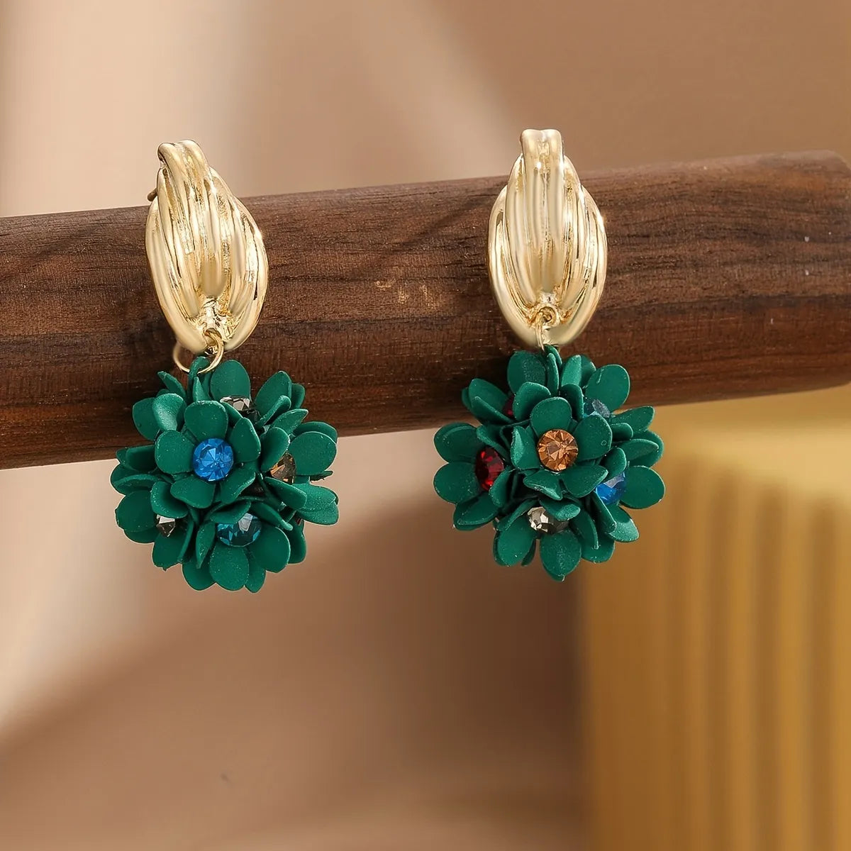 1 Pair Vacation Flower Arylic Copper Rhinestones 18K Gold Plated Drop Earrings