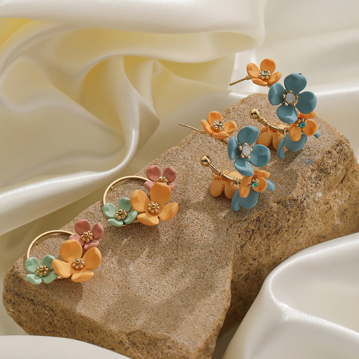 1 Pair Vacation Flower Plating Copper 14K Gold Plated Ear Studs