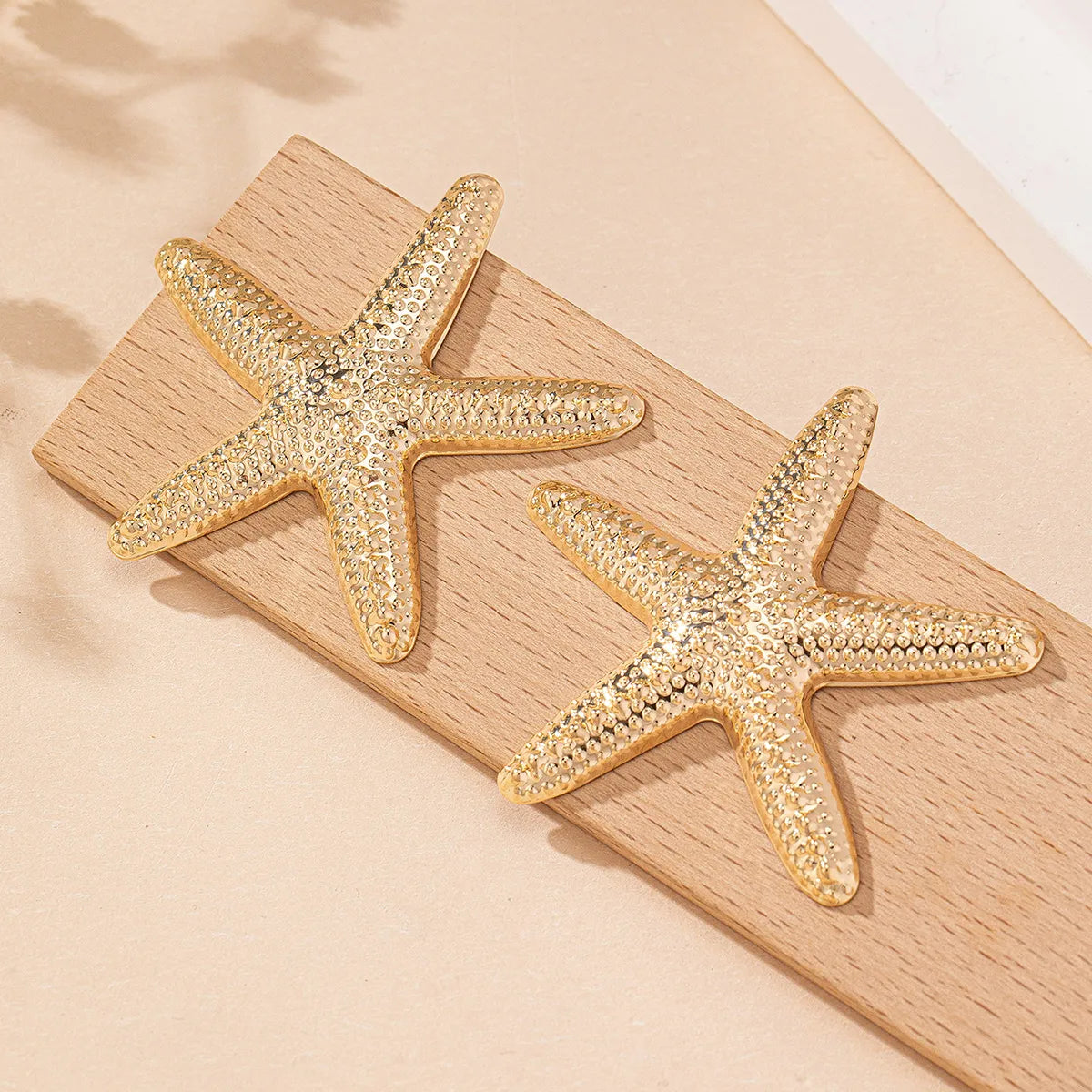 1 Pair Vacation Marine Style Starfish Iron Ear Studs