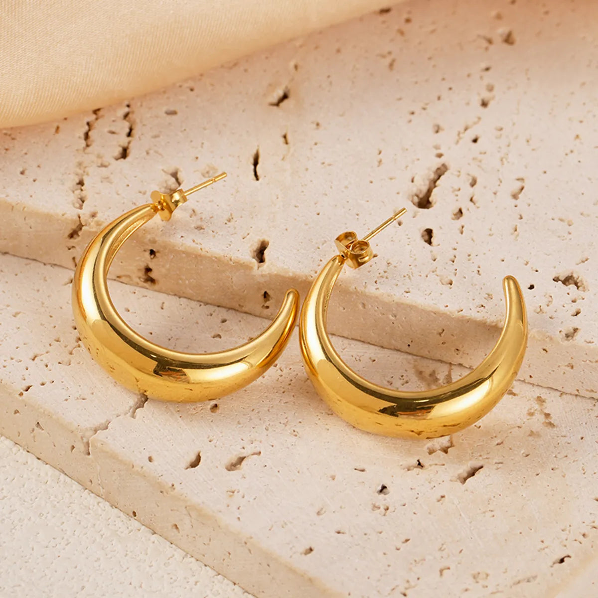 1 Pair Vacation Simple Style C Shape Plating Stainless Steel Gold Plated Ear Studs