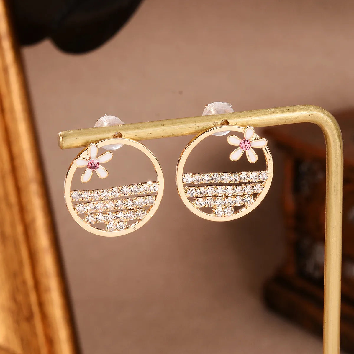 1 Pair Vacation Sweet Flower Inlay Copper Zircon Ear Studs