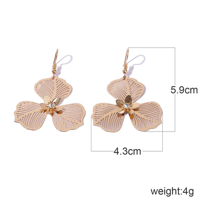 1 Pair Vacation Sweet Flower Plating Hollow Out Inlay Copper Zircon Gold Plated Drop Earrings