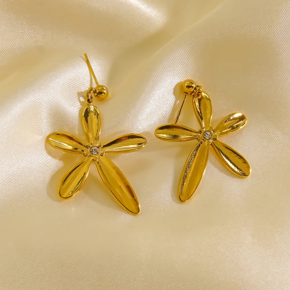 1 Pair Vacation Sweet Flower Plating 304 Stainless Steel Pearl 14K Gold Plated Drop Earrings