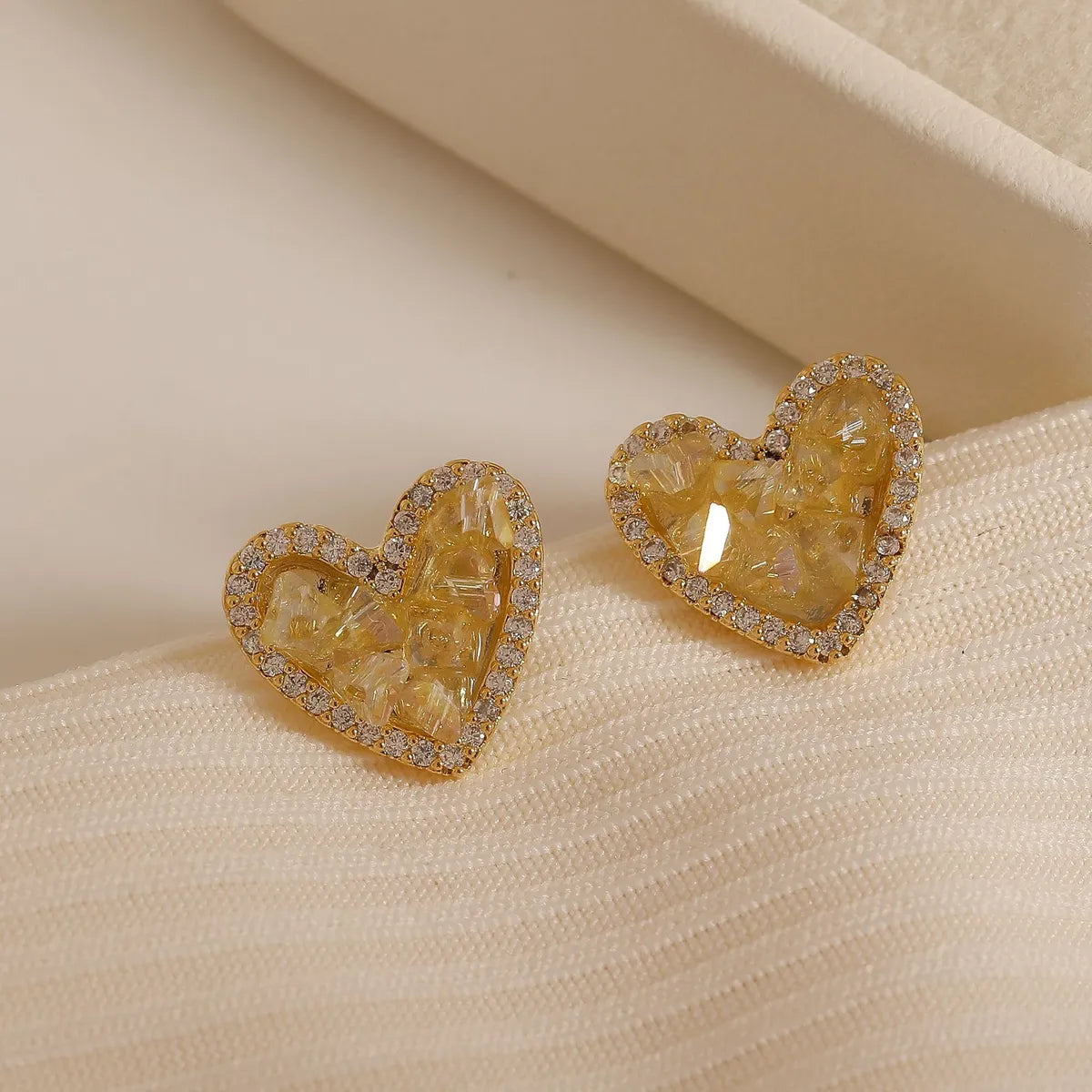 1 Pair Vacation Sweet Heart Shape Plating Copper 18K Gold Plated Ear Studs