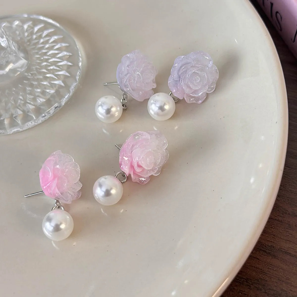 1 Pair Vacation Sweet Simple Style Flower Resin Drop Earrings