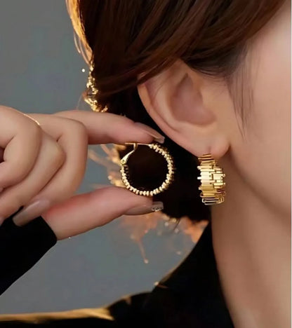 1 Pair Vintage Style Bohemian Irregular Round Irregular Pleated Alloy Iron Gold Plated Silver Plated Hoop Earrings