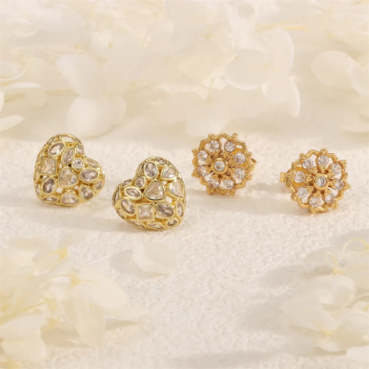 1 Pair Vintage Style Commute Heart Shape Flower Plating Inlay Copper Zircon 18K Gold Plated Ear Studs