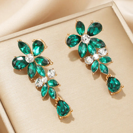 1 Pair Vintage Style Flower Plating Inlay Alloy Artificial Gemstones Gold Plated Drop Earrings