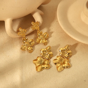 1 Pair Vintage Style Flower Polishing Plating 304 Stainless Steel 18K Gold Plated Drop Earrings