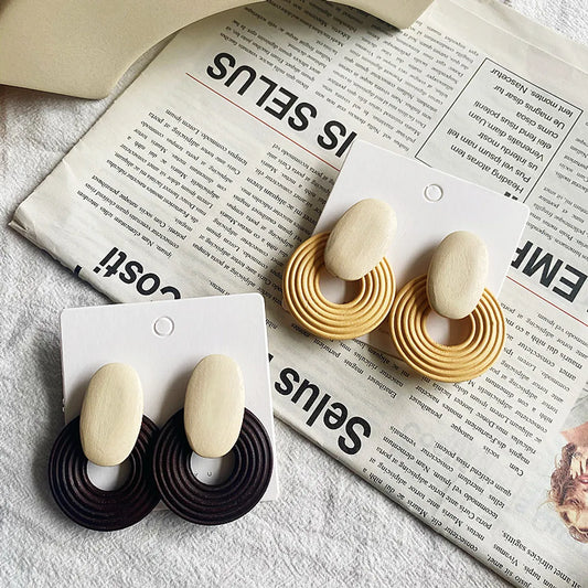 1 Pair Vintage Style Geometric Circle Wood Drop Earrings