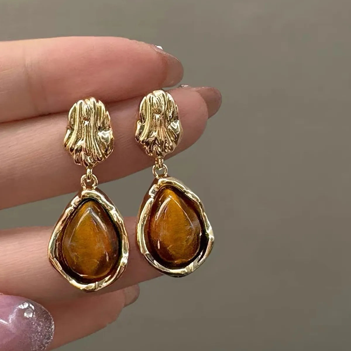 1 Pair Vintage Style Geometric Plating Inlay Alloy Resin Drop Earrings