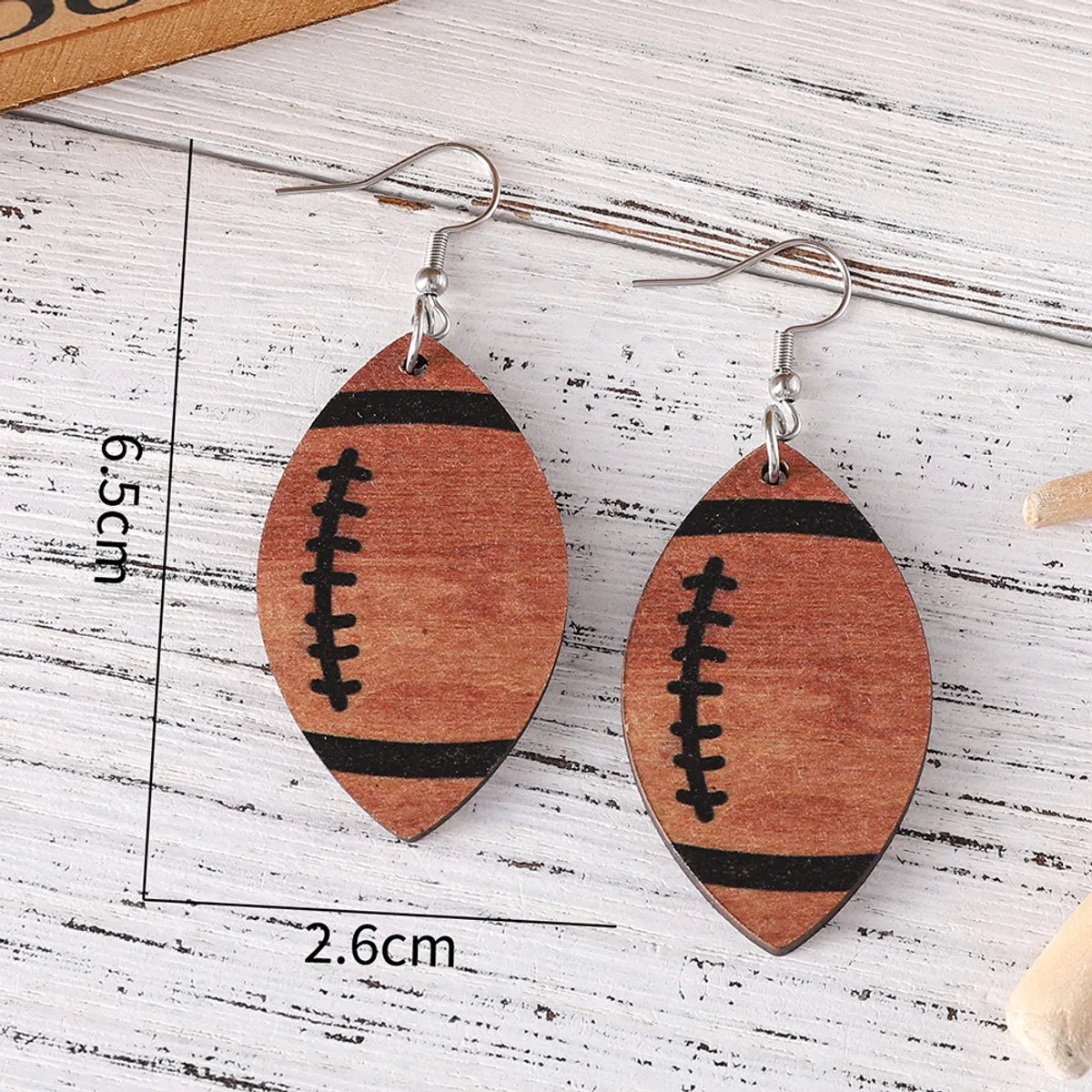 1 Pair Vintage Style Geometric Wood Drop Earrings