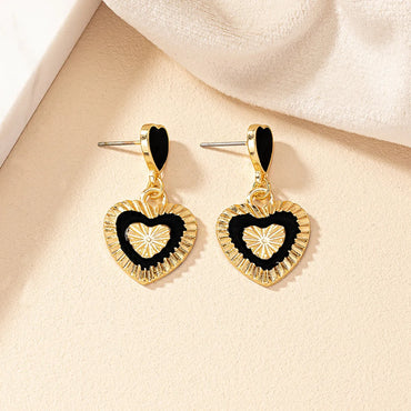 1 Pair Vintage Style Heart Shape Plating Alloy Ear Studs