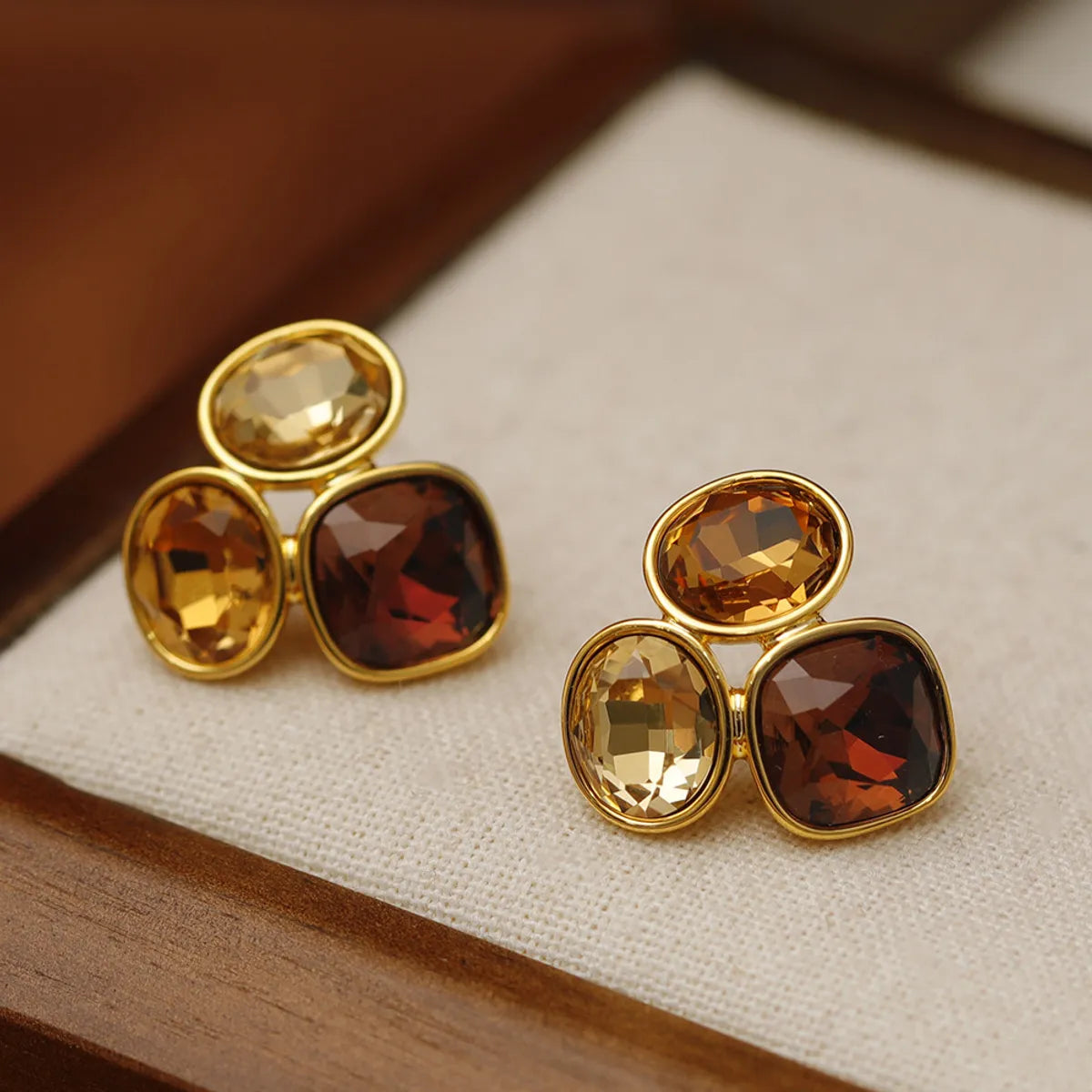 1 Pair Vintage Style Irregular Copper 18K Gold Plated Ear Studs