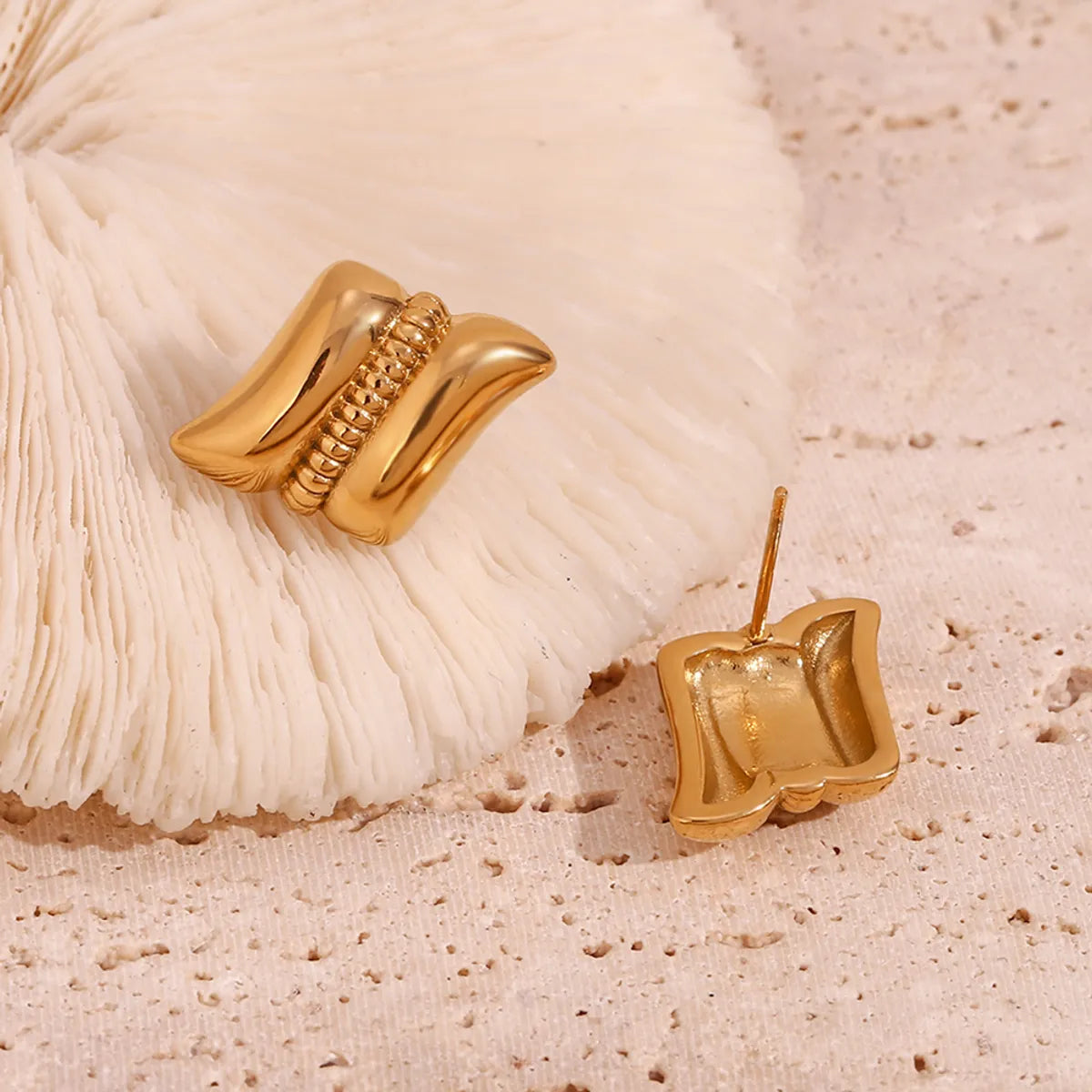 1 Pair Vintage Style Simple Style Classic Style Irregular Plating Stainless Steel 18k Gold Plated Ear Studs