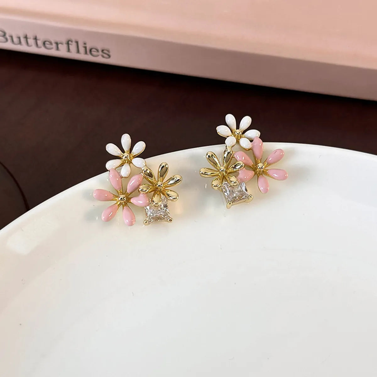 1 Pair Vintage Style Simple Style Flower Inlay Copper Zircon Ear Studs