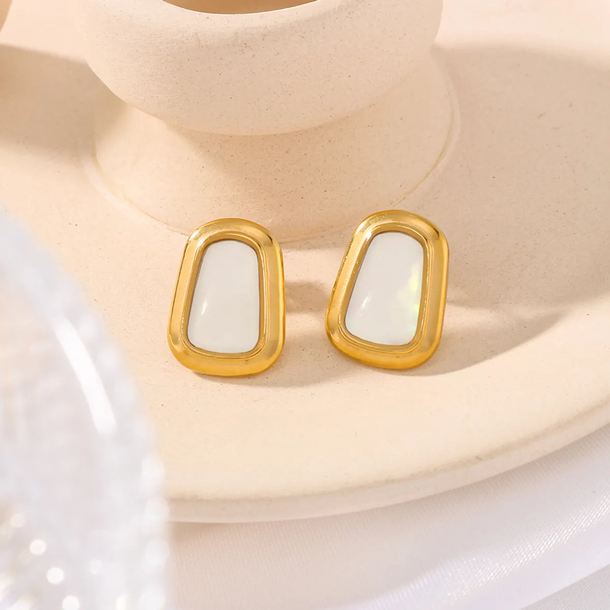 1 Pair Vintage Style Simple Style Geometric Plating 304 Stainless Steel 18K Gold Plated Ear Studs