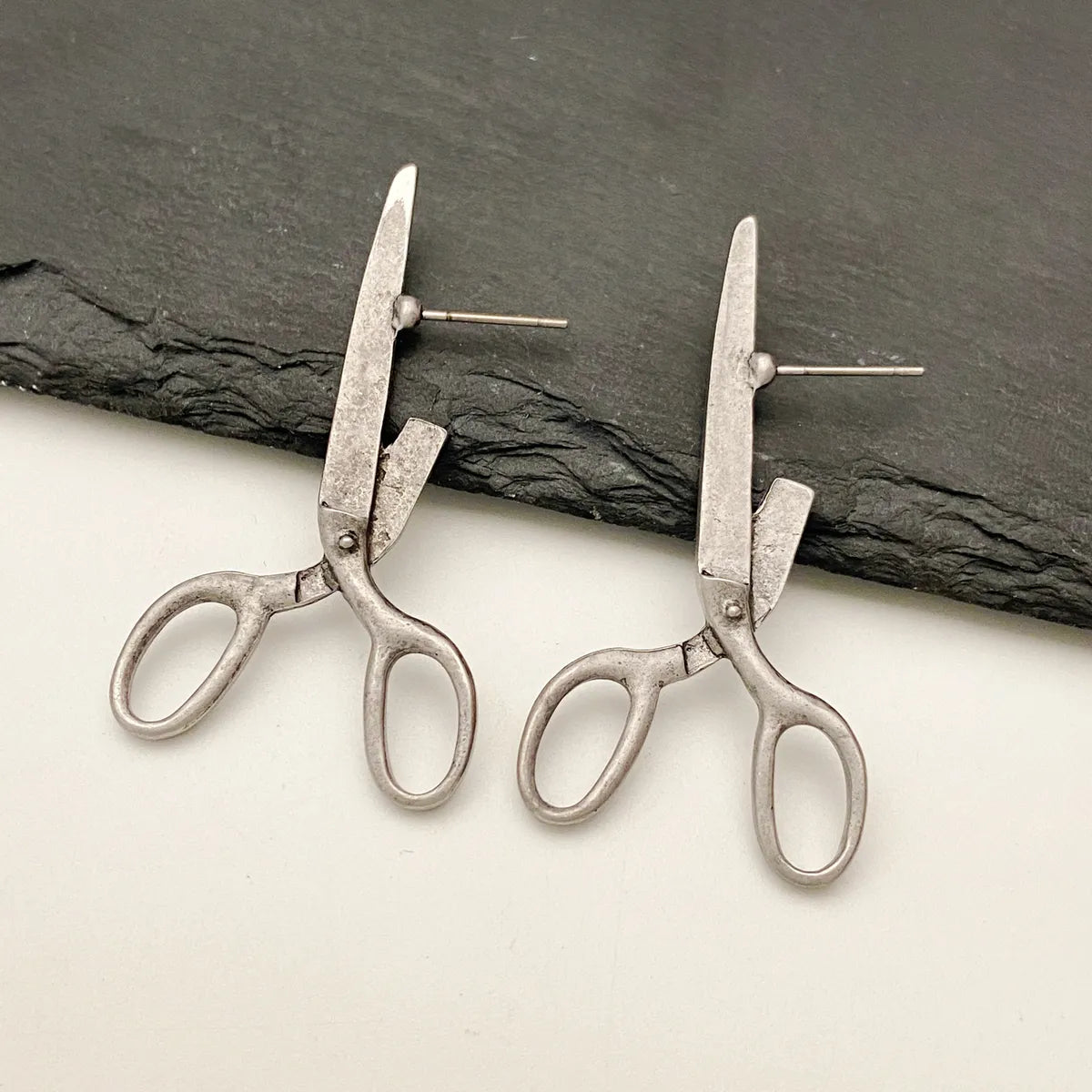 1 Pair Vintage Style Simple Style Scissors Plating Alloy 14k Gold Plated Silver Plated Ear Studs