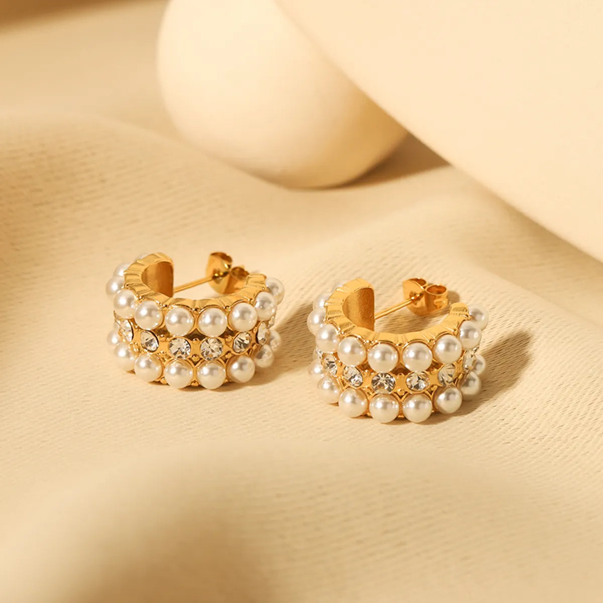 1 Pair Vintage Style Solid Color Plating Inlay Stainless Steel Artificial Rhinestones Pearl 18k Gold Plated Ear Studs