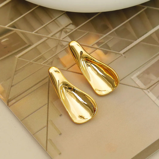 1 Pair Vintage Style Torch Laser Copper 18K Gold Plated Ear Studs