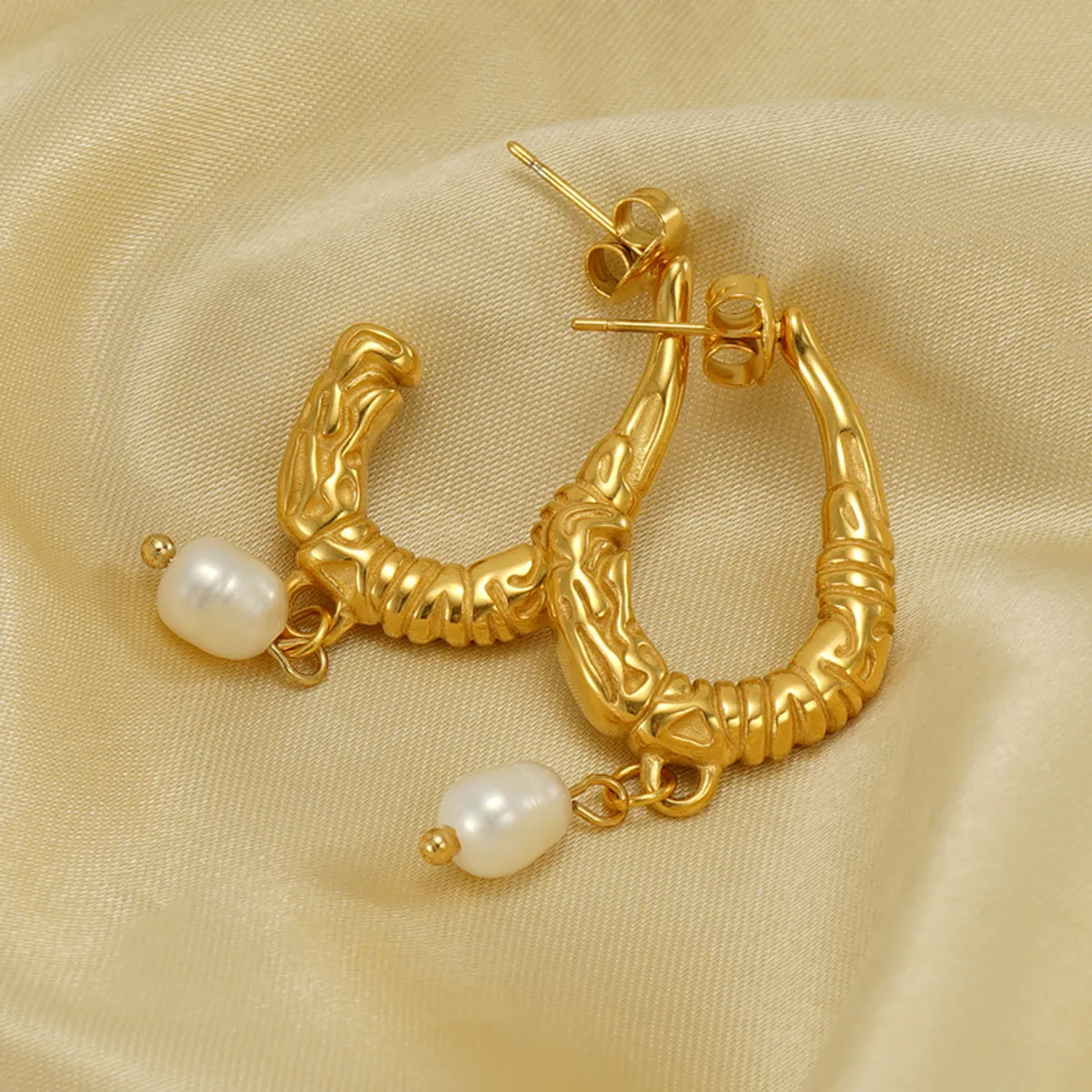 1 Pair Vintage Style U Shape Solid Color Pearl Plating Stainless Steel 18k Gold Plated Drop Earrings