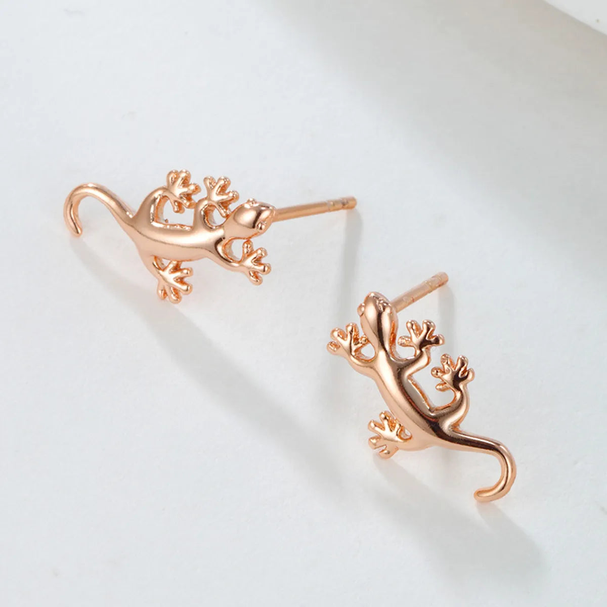 1 Pair Xuping Simple Style Animal Copper Alloy 18k Gold Plated White Gold Plated Ear Studs