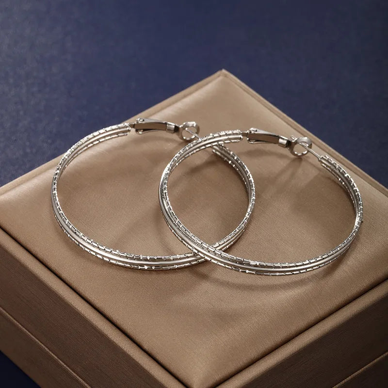 1 Pair XUPING Simple Style Circle 304 Stainless Steel Hoop Earrings