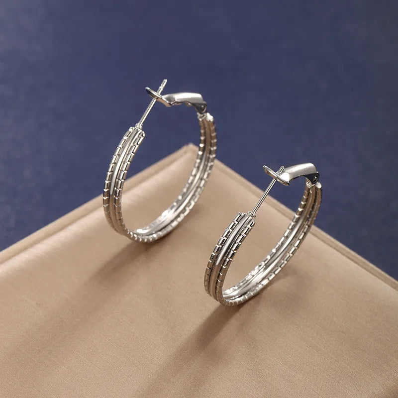 1 Pair XUPING Simple Style Circle 304 Stainless Steel Hoop Earrings