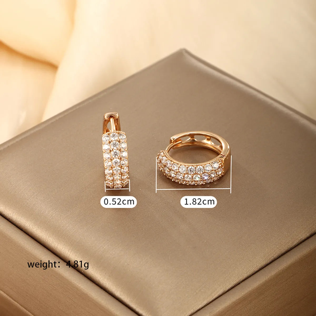 1 Pair Xuping Simple Style Solid Color Plating Inlay Copper Alloy Artificial Diamond 18k Gold Plated Earrings