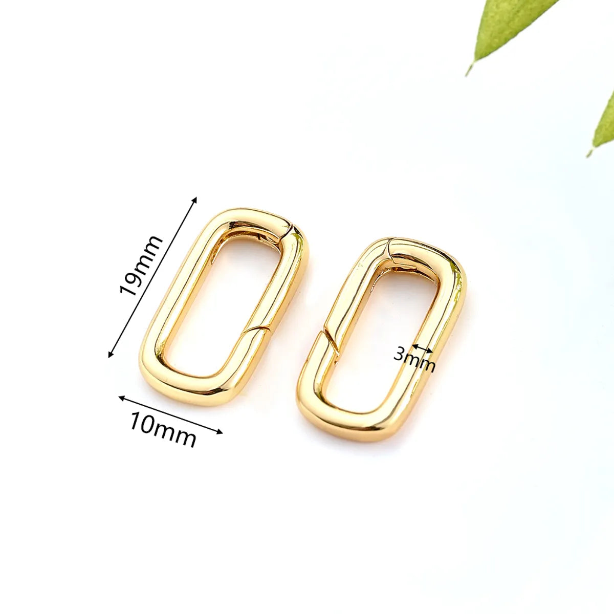 1 Pc/Package 18x12.5mm 19x10mm 22x11mm Copper 18K Gold Plated Simple Solid Color Twist Polished Connectors Jewelry Buckle