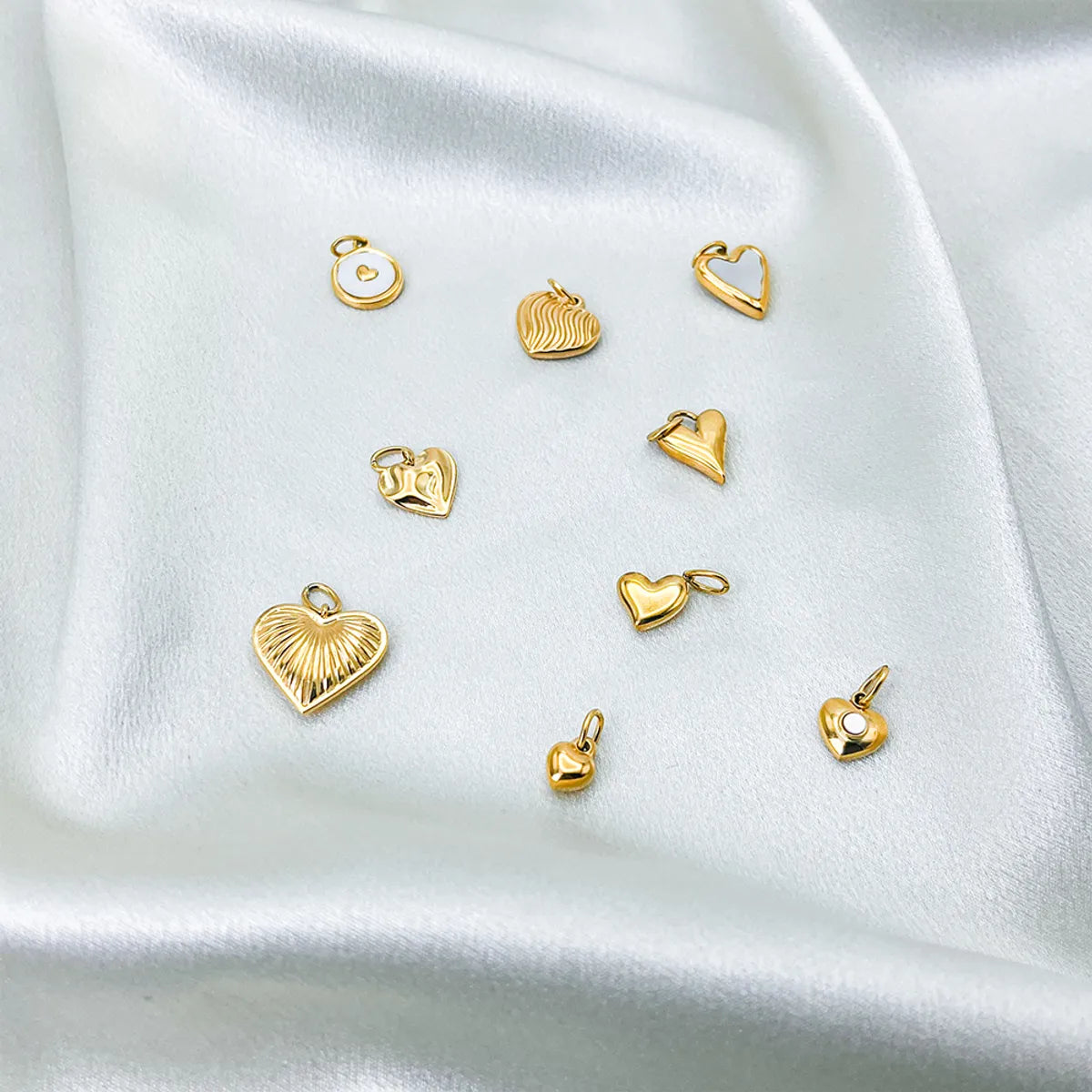 1 Piece 11mm Hollow Ball 17mm Diameter 9mm 304 Stainless Steel Shell 14K Gold Plated Heart Shape Pendant