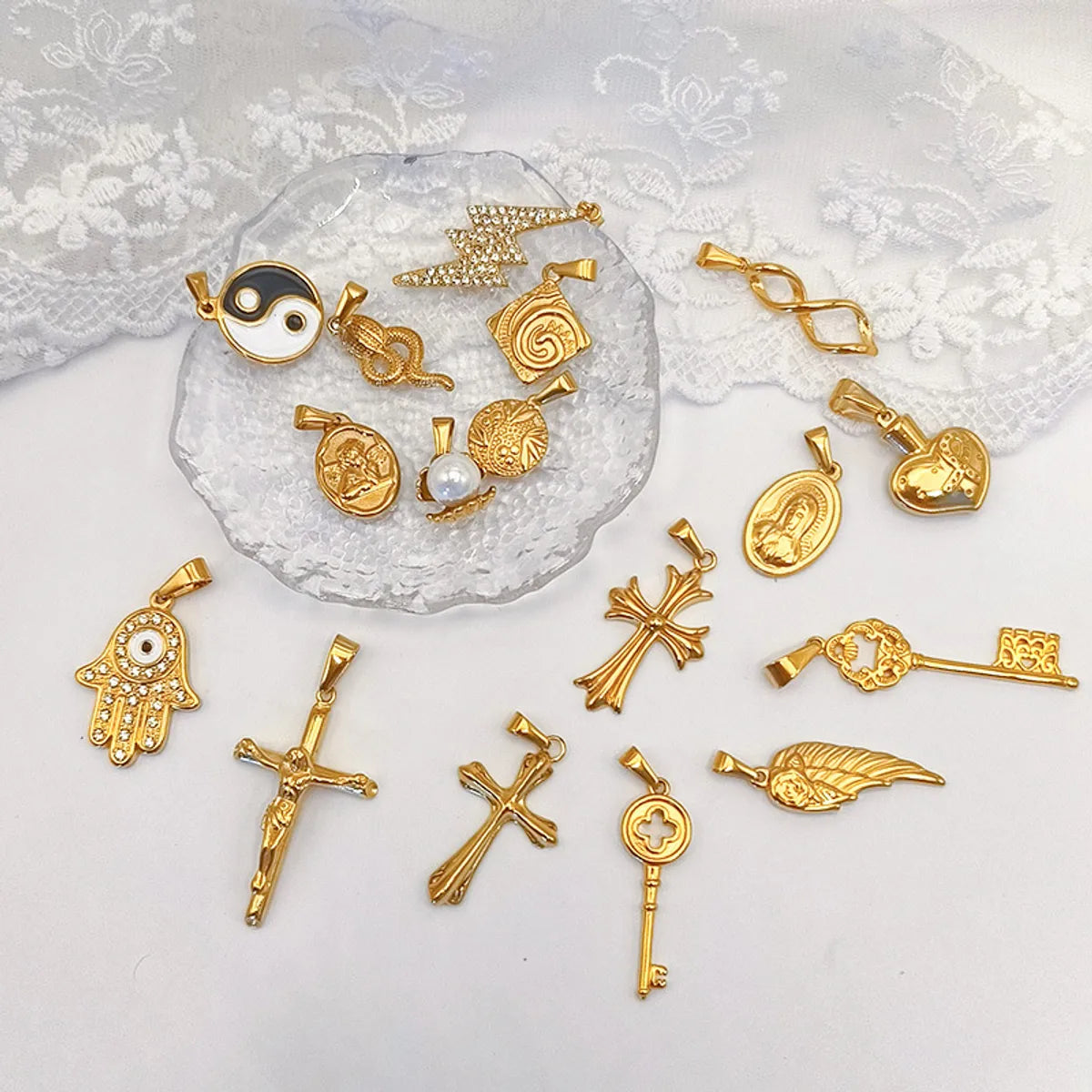 1 Piece 15.5*22.3mm 15*17.5mm 304 Stainless Steel 24K Gold Plated Human Cross Pendant