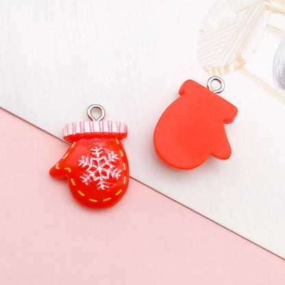 1 Piece 17*27mm 17*31mm 19 * 20mm Resin Santa Claus Fish Elk Pendant