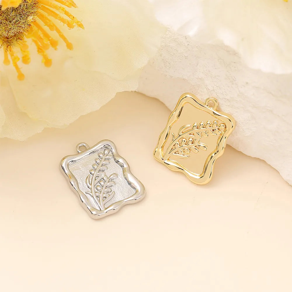 1 Piece 18 * 13mm Copper 18K Gold Plated White Gold Plated Flower Rectangle Grain Polished Pendant