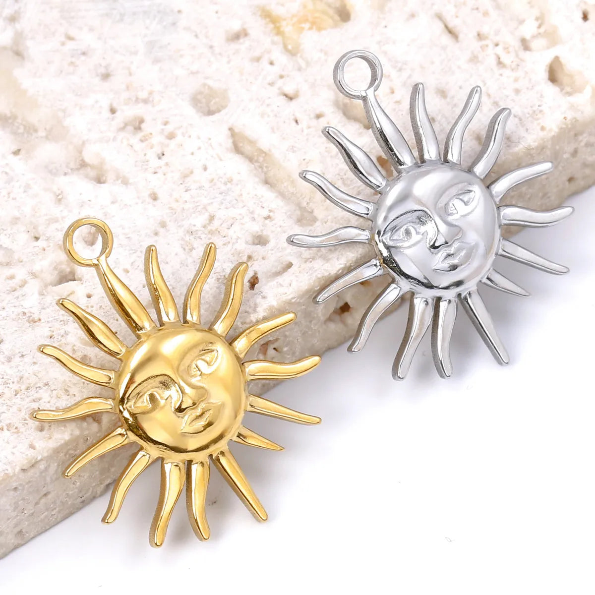 1 Piece 25 * 30mm 304 Stainless Steel Sun Pendant