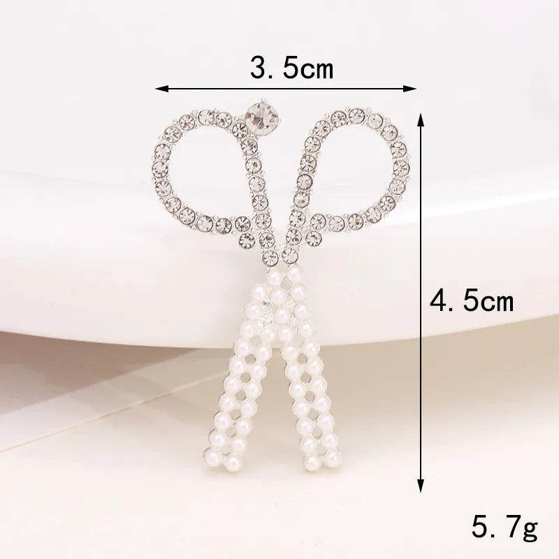 1 Piece 25*35mm 30*35mm 40*35mm Zinc Alloy Rhinestones Scissors Animal Car Polished DIY Accessories