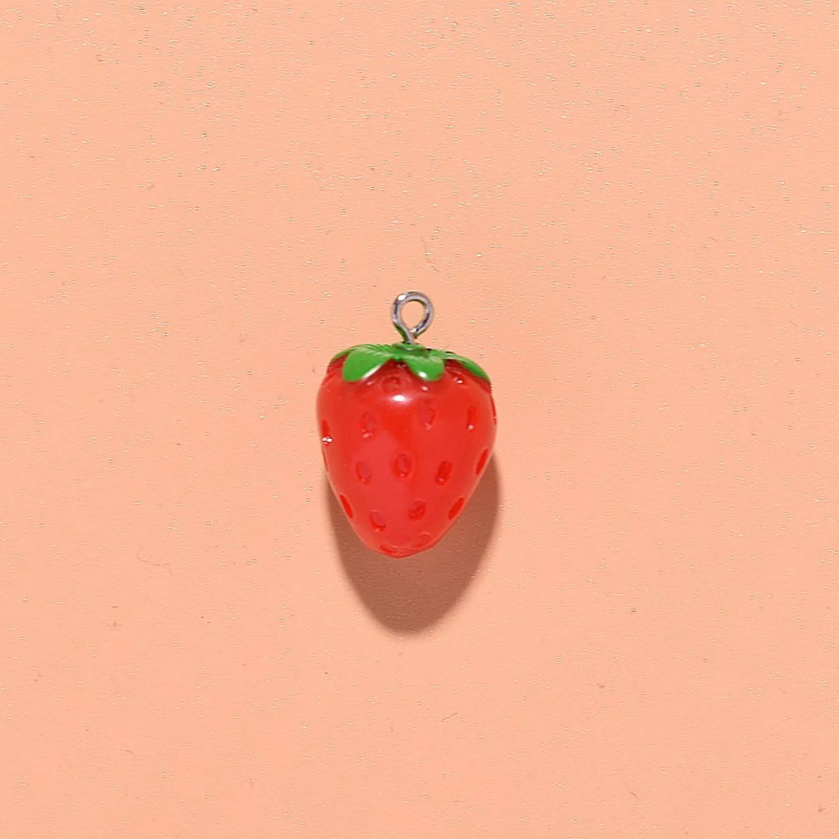 1 Piece 2.2*1.5cm 3.2*2.1cm 3*2cm Resin Strawberry Pendant