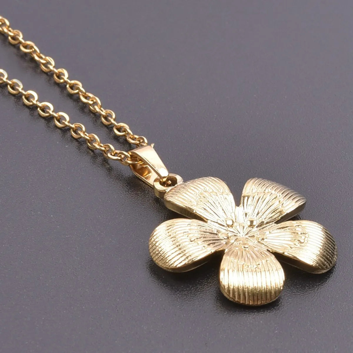 1 Piece 304 Stainless Steel Flower Pendant