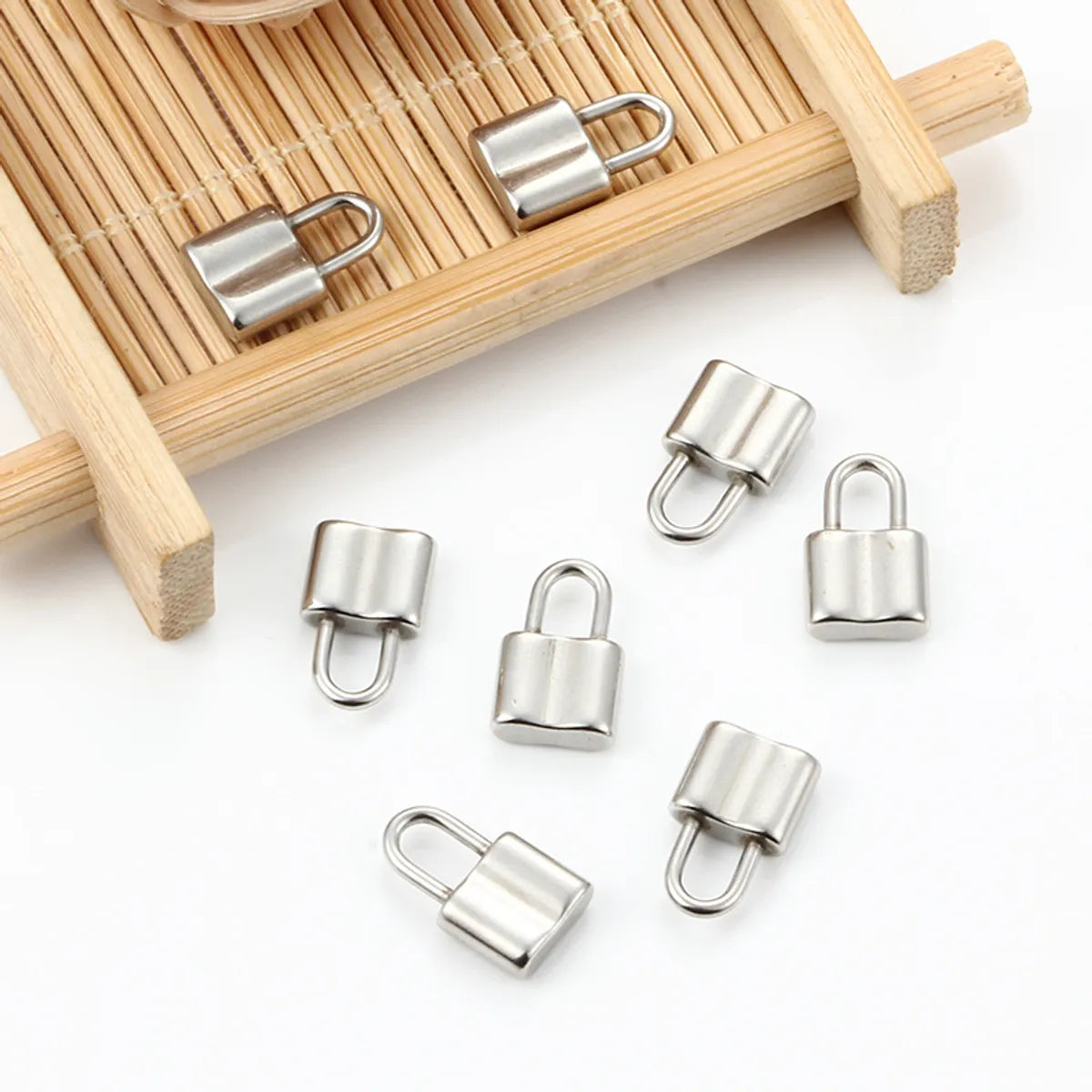 1 Piece 304 Stainless Steel Lock Pendant