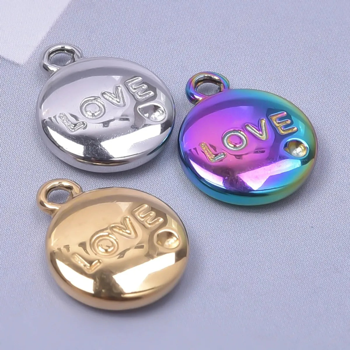 1 Piece 304 Stainless Steel Love Round Pendant