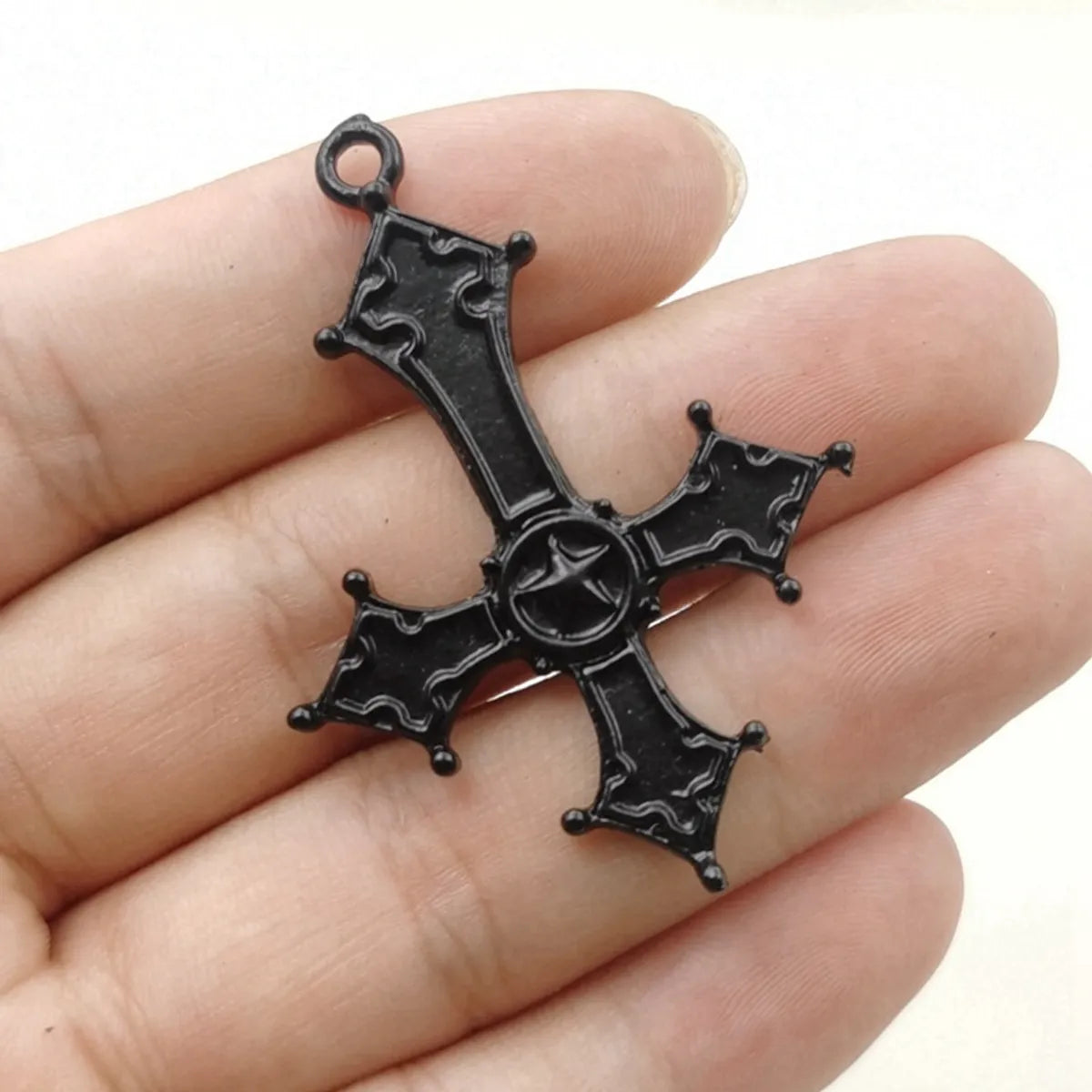 1 Piece Alloy Cross Pendant