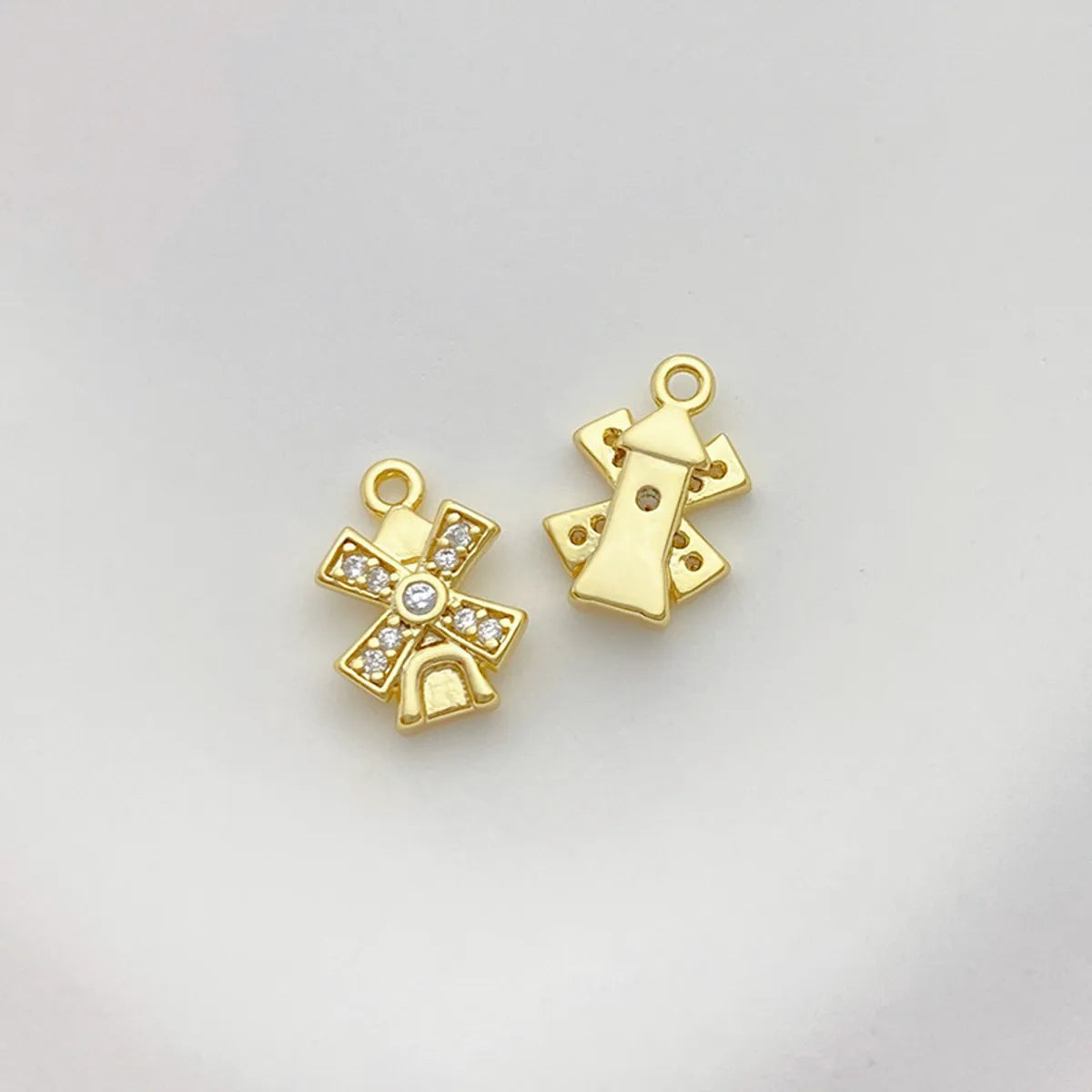 1 Piece Alloy Gold Plated Solid Color Pendant