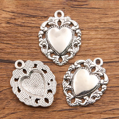 1 Piece Alloy Heart Shape Skull Pendant