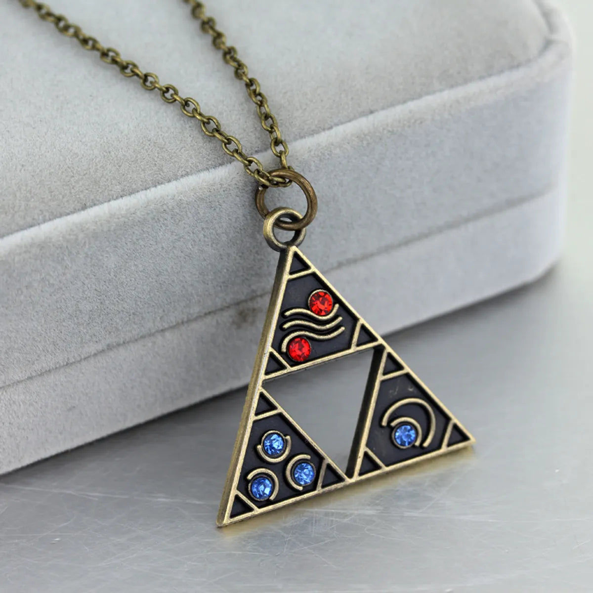 1 Piece Cartoon Style Triangle Devil'S Eye Owl Alloy Unisex Keychain Necklace