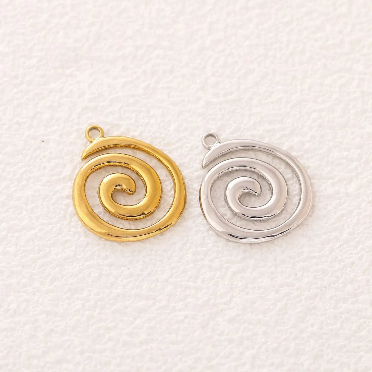 1 Piece 304 Stainless Steel 18K Gold Plated Swirl Pattern Pendant