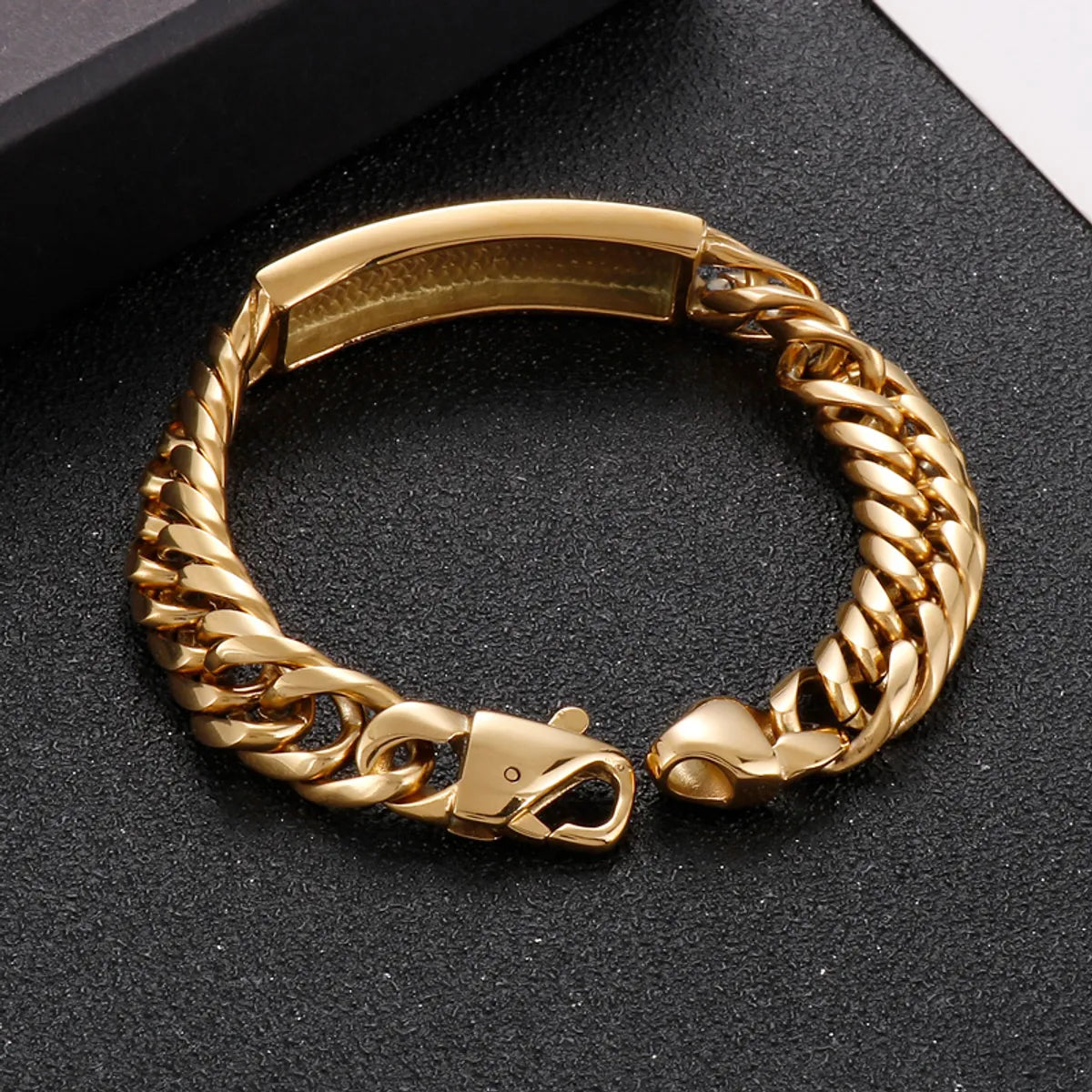 1 Piece Commute Geometric Titanium Steel Patchwork Plating 18k Gold Plated Men'S Bracelets